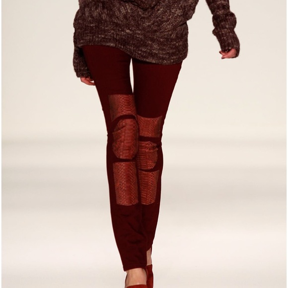 Python Rebecca Minkoff AUTHENTIC Jessica Jeans - Picture 5 of 8